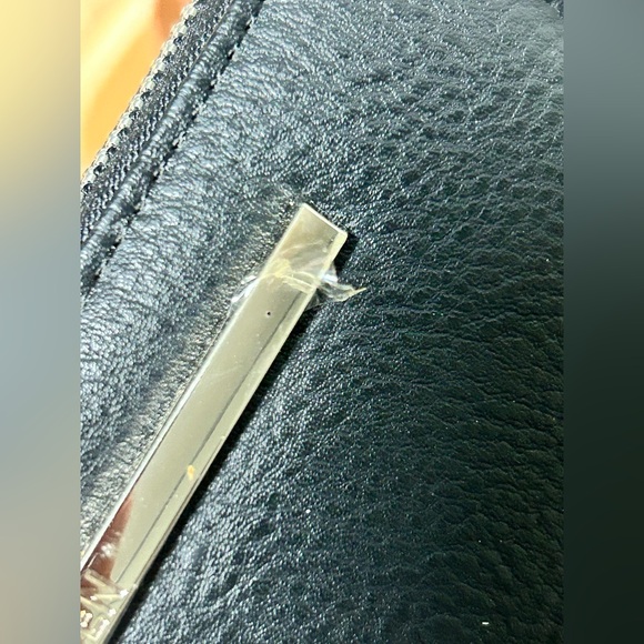 Steve Madden Zip Around Wallet Wrislet Black - Picture 10 of 12